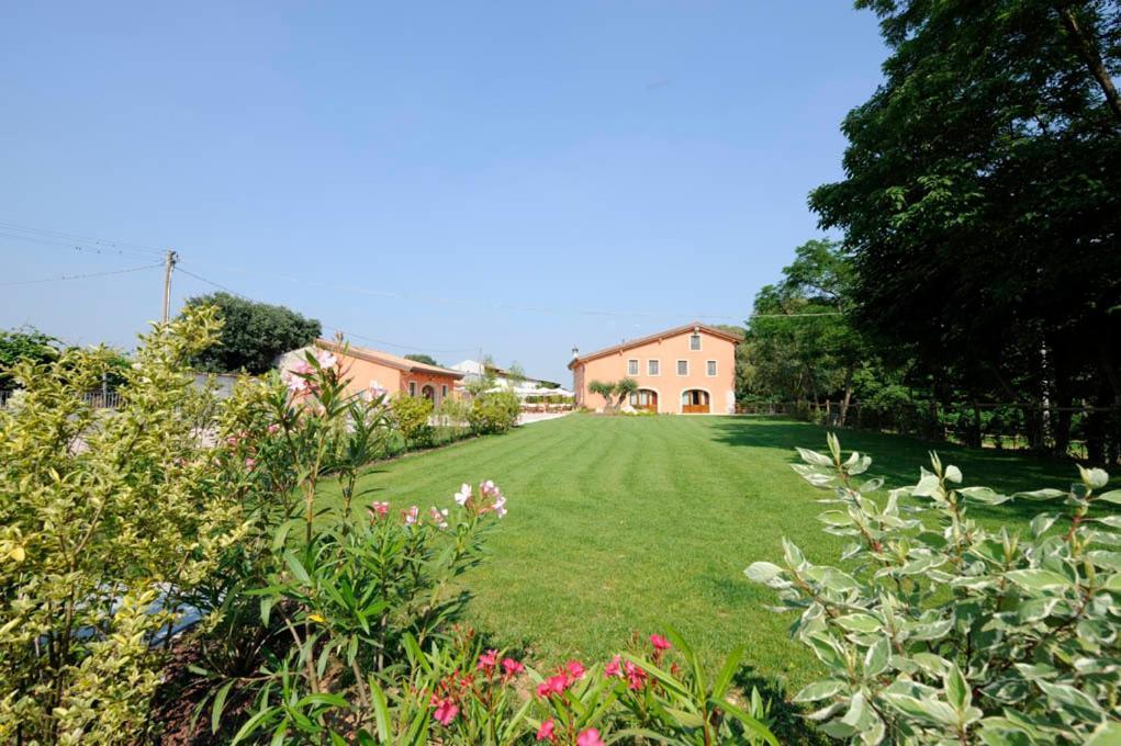 Agriturismo Corte Morandini Valeggio sul Mincio Exterior photo